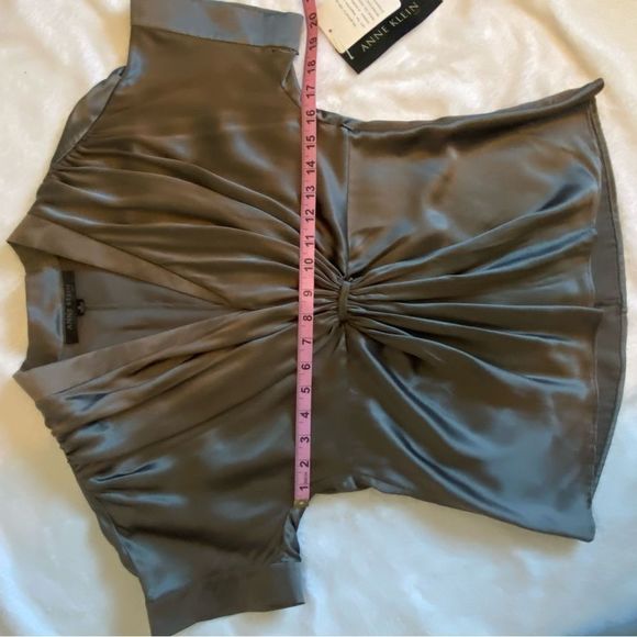 Anne Klein Silk Fitted Taupe Blouse/Top-Side Zip-Empire Waist Sz 6 - Picture 9 of 13